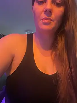 Snapshot of newMichelle chatting on February 2025 07:08:01 AM newMichelle online show from February 2025 07:08:01 AM