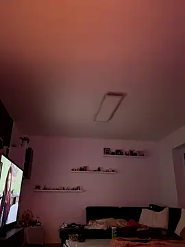 Snapshot of newMichelle chatting on December 2024 07:33:01 PM newMichelle online show from December 2024 07:33:01 PM