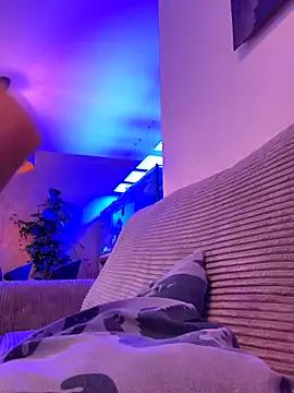 Snapshot of newMichelle chatting on October 2025 07:18:01 AM newMichelle online show from October 2025 07:18:01 AM