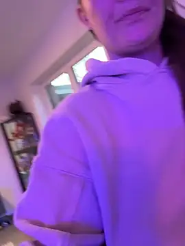 newMichelle online show from February 2026 07:03:02 AM