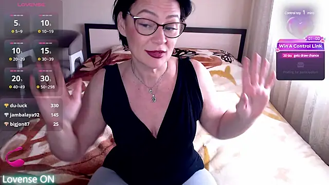 Snapshot of BelovedLady chatting on March 2025 08:28:02 AM BelovedLady online show from March 2025 08:28:02 AM