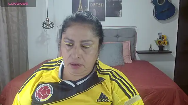 Keyla01  online show from June 2026 06:14:02 PM