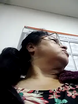 Keyla01  online show from February 2026 12:57:02 PM