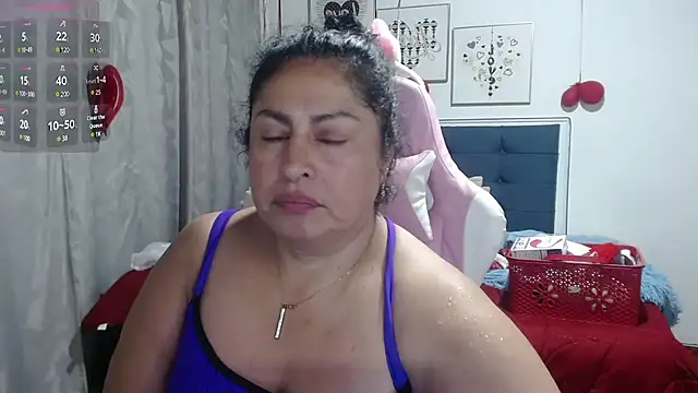 Keyla01  online show from March 2025 04:35:01 AM