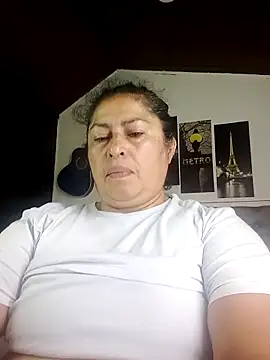 Keyla01  online show from April 2026 06:31:02 PM