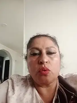 Keyla01  online show from June 2026 06:25:01 PM