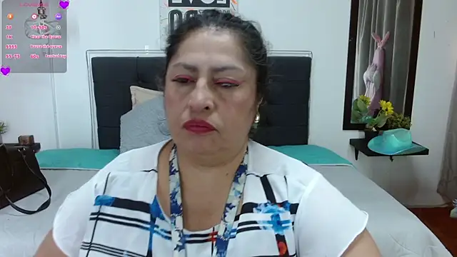 Keyla01  online show from October 2025 06:41:01 PM