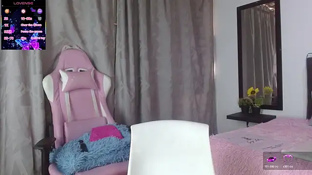 Keyla01  online show from March 2026 06:26:01 PM