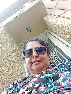 Keyla01  online show from February 2026 06:04:01 PM