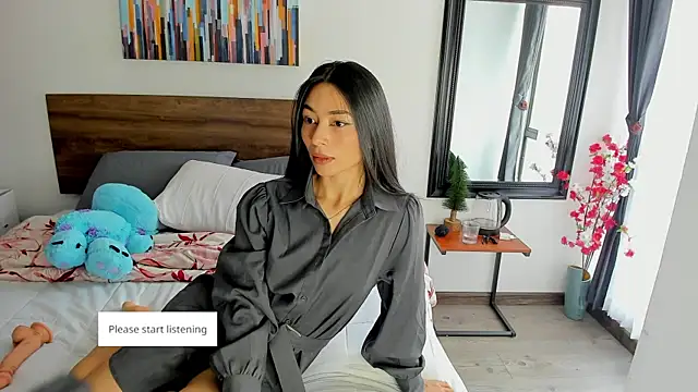 Snapshot of Ginebraa_Saenz chatting on September 2025 02:43:02 PM Ginebraa Saenz online show from September 2025 02:43:02 PM