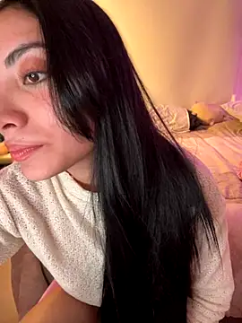 martiiaciar online show from September 2025 02:18:02 AM