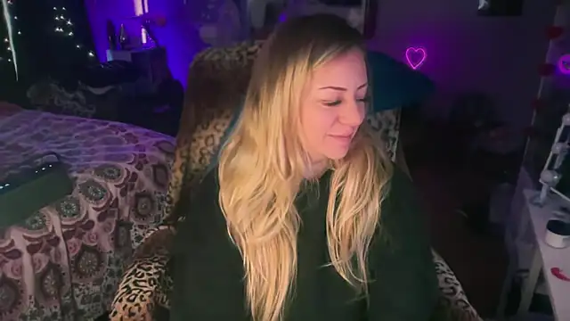 sage love online show from March 2026 08:21:01 PM