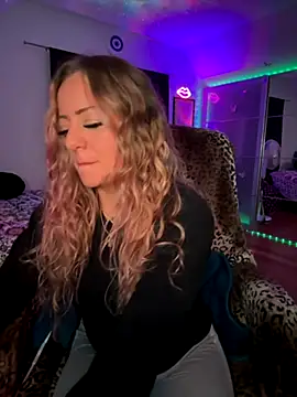 sage love online show from October 2025 02:13:02 AM