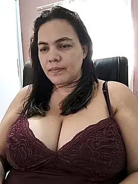 pretty architect online show from November 2025 04:11:02 PM