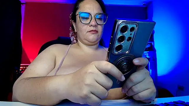 lulubigtitts1 online show from October 2025 02:35:01 AM