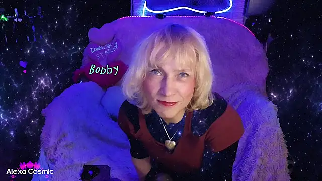 Alexa Cosmic online show from April 2026 01:06:02 AM