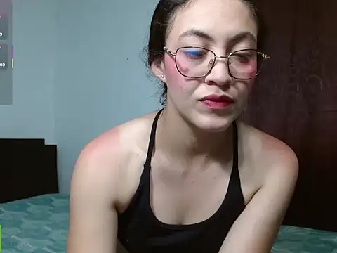 Olivia Bright online show from April 2026 10:35:01 PM