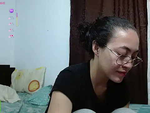 Olivia Bright online show from June 2026 10:14:01 PM