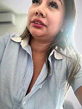 ValeryGrey online show from November 2025 04:57:01 PM