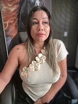 ValeryGrey online show from October 2025 04:18:01 PM