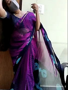 Snapshot of yoursana- chatting on July 2026 04:32:02 AM yoursana- online show from July 2026 04:32:02 AM