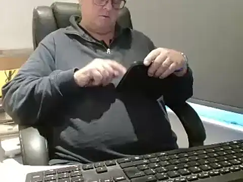 bigbadjon69 online show from November 2025 03:23:01 PM