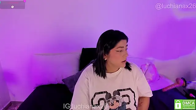 lucy26  online show from February 2026 04:34:01 AM