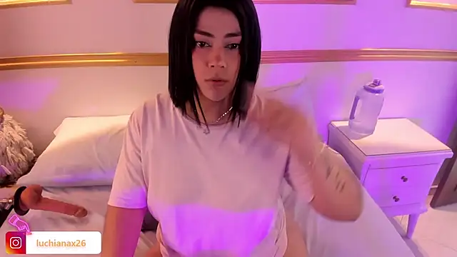 lucy26  online show from September 2025 02:32:01 AM