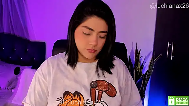 lucy26  online show from May 2026 03:35:02 AM