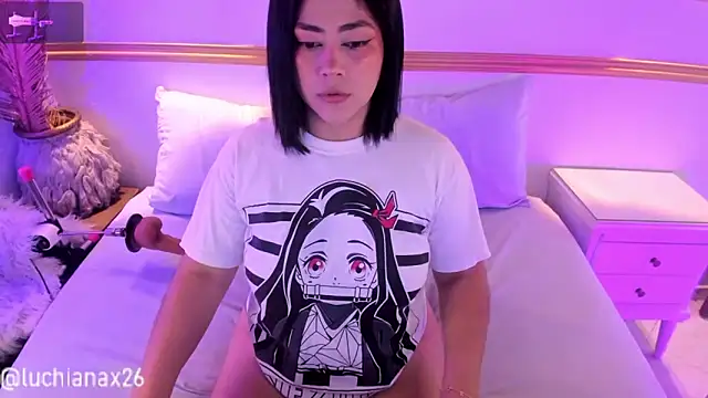 lucy26  online show from September 2025 02:22:02 AM