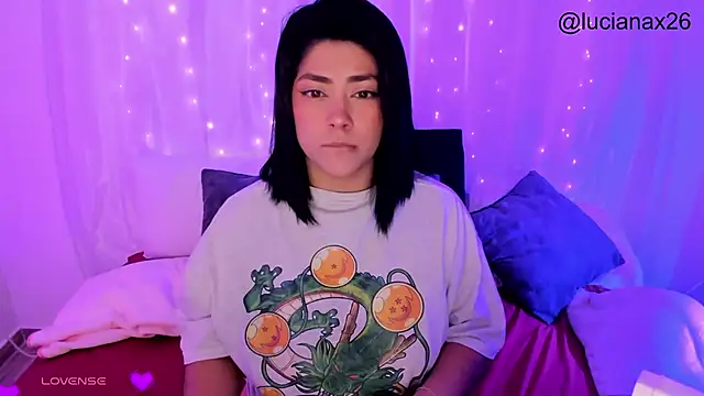 lucy26  online show from November 2025 03:21:02 AM