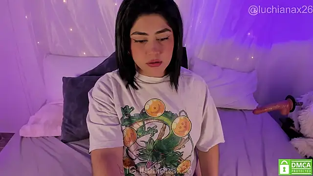 lucy26  online show from January 2026 02:38:02 AM