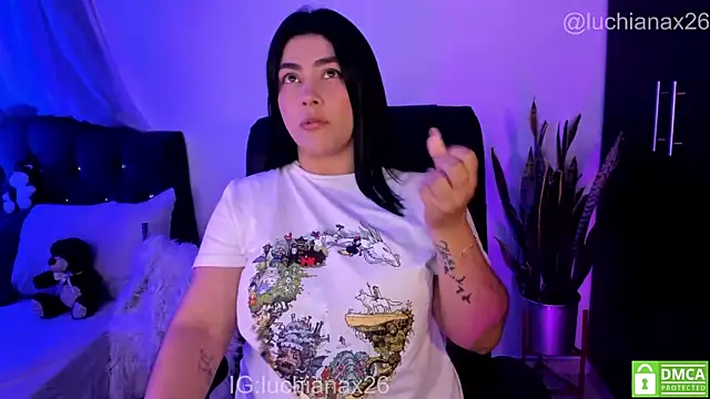 lucy26  online show from April 2026 02:38:02 AM