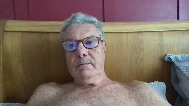 Snapshot of Oldpistolpete chatting on June 2026 08:47:02 AM Oldpistolpete online show from June 2026 08:47:02 AM