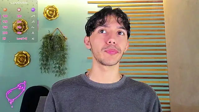 2tommy greg online show from October 2025 06:53:02 PM