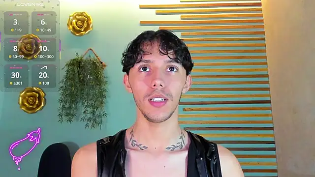 2tommy greg online show from October 2025 07:36:01 PM