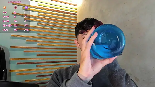 2tommy greg online show from January 2025 07:21:01 PM