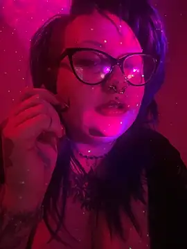 PaynefullPleasure online show from April 2026 11:25:02 PM