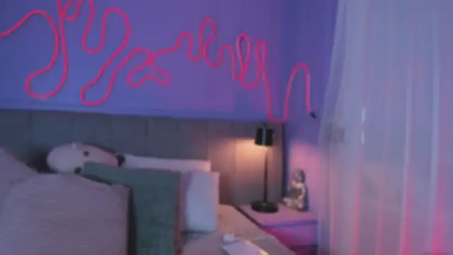 Sofly s online show from November 2025 12:38:02 PM