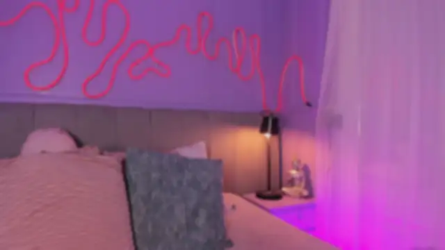 Sofly s online show from December 2025 11:58:01 AM