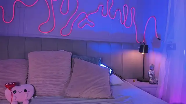 Sofly s online show from February 2026 11:54:02 AM