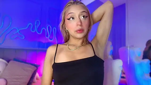 Sofly s online show from April 2026 11:50:01 AM