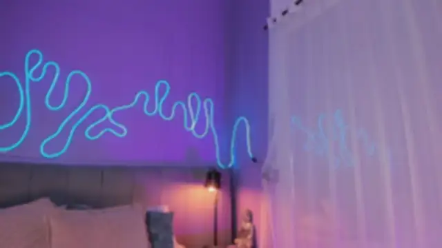 Sofly s online show from November 2025 12:20:01 PM