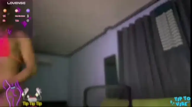 Snapshot of cockprincess_diannaxx chatting on January 2025 03:42:01 PM cockprincess diannaxx online show from January 2025 03:42:01 PM