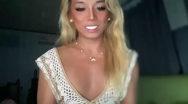 Snapshot of cockprincess_diannaxx chatting on December 2024 06:13:01 PM cockprincess diannaxx online show from December 2024 06:13:01 PM