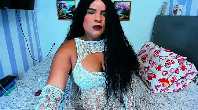 Snapshot of luciana_osorno chatting on March 2025 04:56:01 AM luciana osorno online show from March 2025 04:56:01 AM