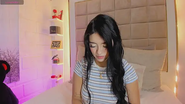 Victoria adaams online show from March 2026 12:40:02 PM