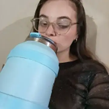 Emmacut online show from February 2026 10:51:02 PM