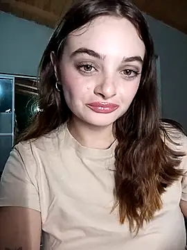 Emmacut online show from April 2026 11:20:02 PM