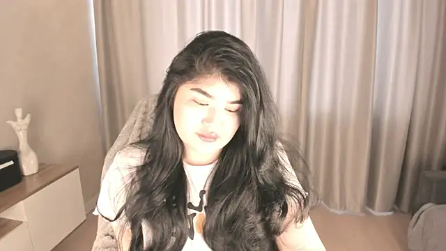 mia lui online show from July 2026 04:36:02 AM